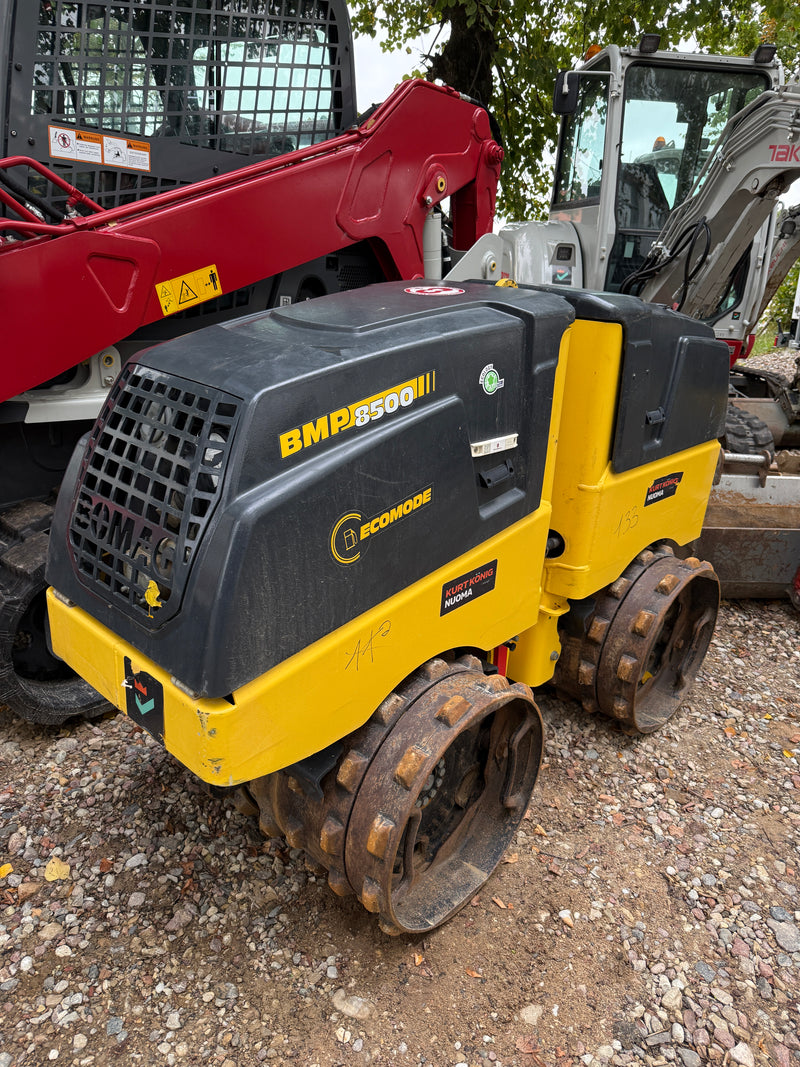 Used self-propelled machinery